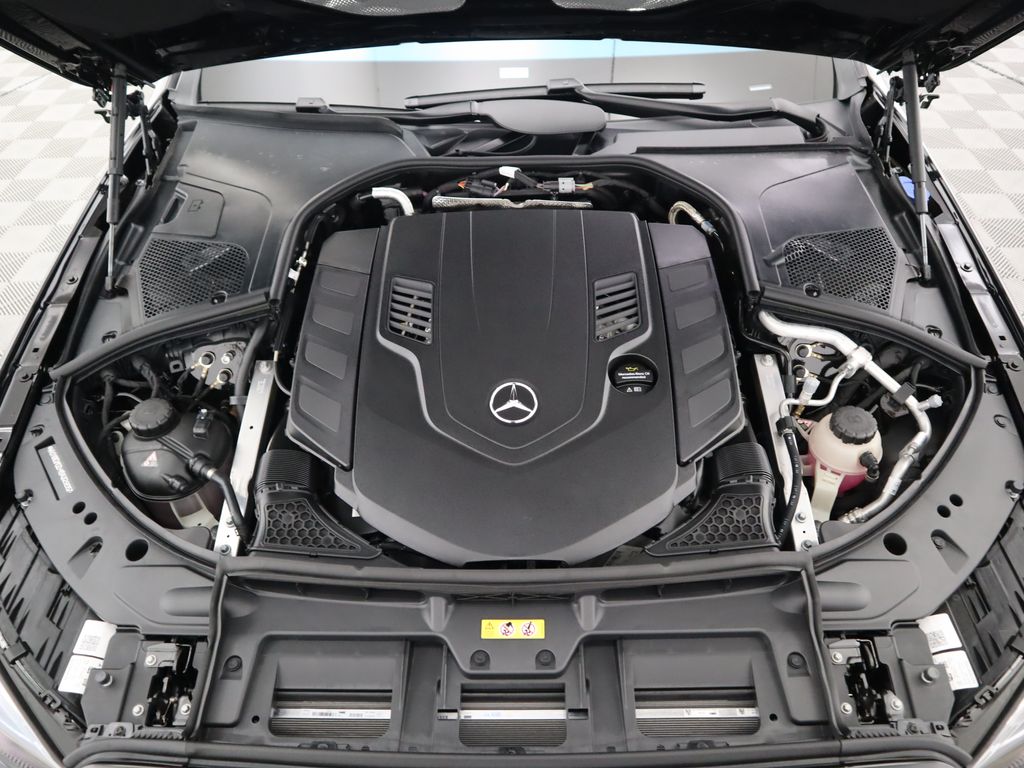 2025 Mercedes-Benz S-Class S 580 31