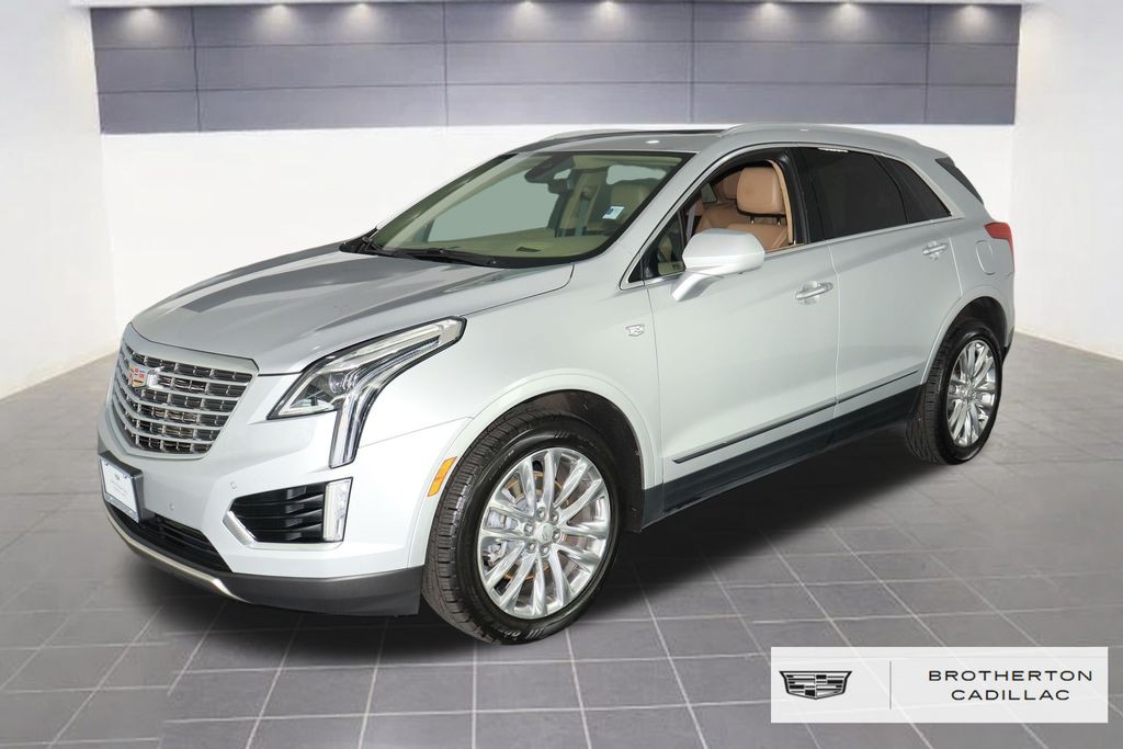Radiant Silver Metallic 2017 Cadillac XT5 SUV / Crossover Four-Wheel Drive 8-Speed Automatic