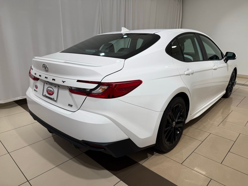 Thumbnail: 2025 Toyota Camry - 5