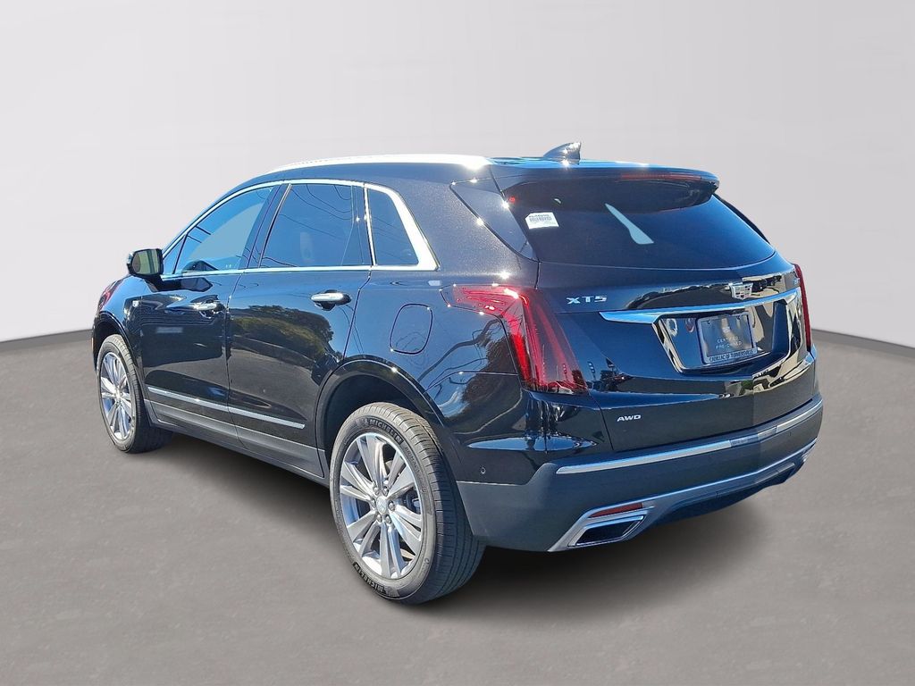 Thumbnail: 2025 Cadillac XT5 - 4