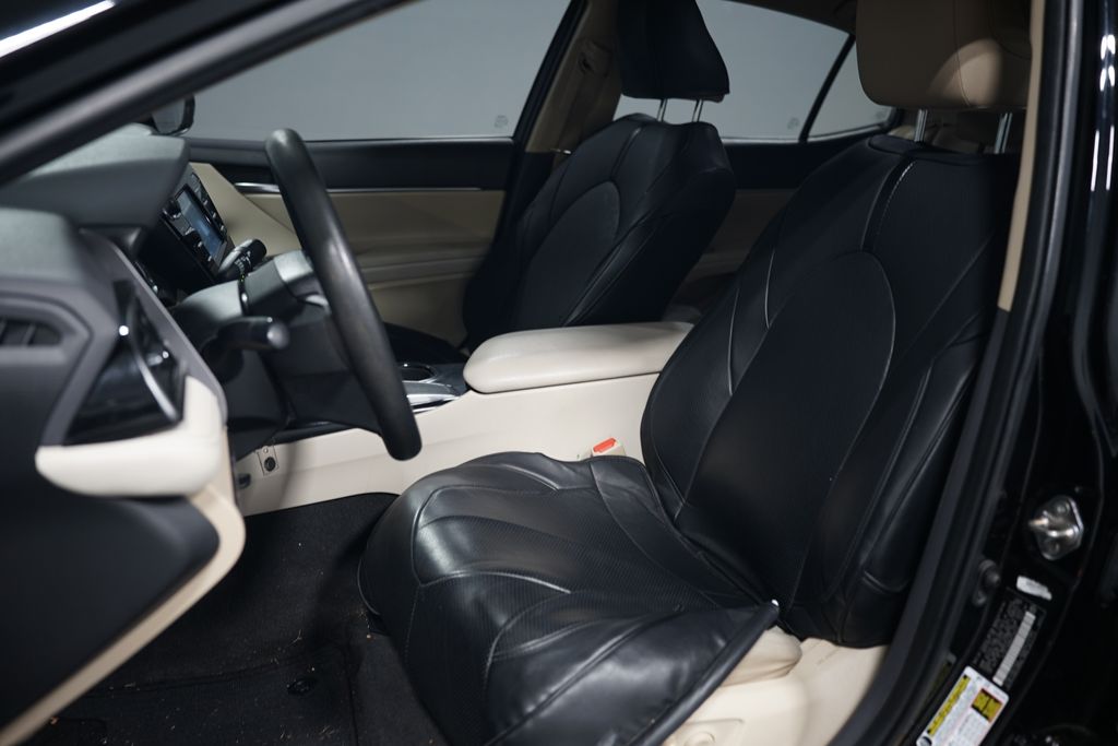 2019 Toyota Camry L 6