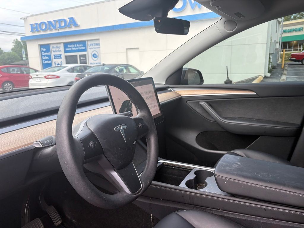 2023 Tesla Model Y Long Range Dual Motor All-Wheel Drive