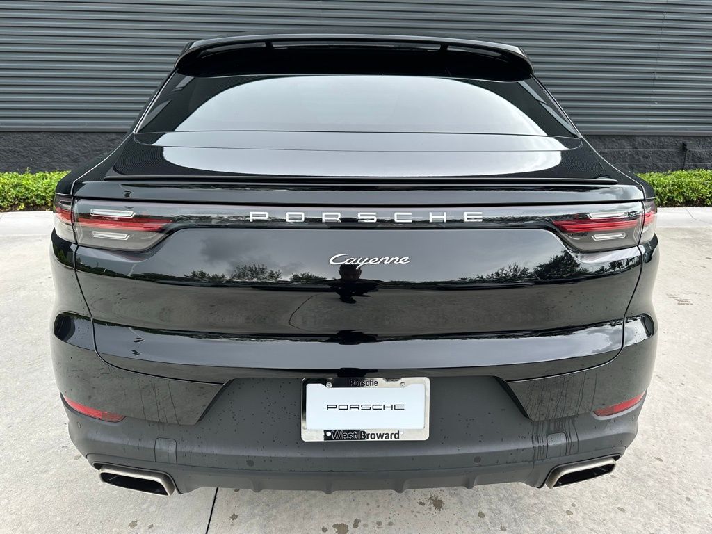 Thumbnail: 2021 Porsche  - 11