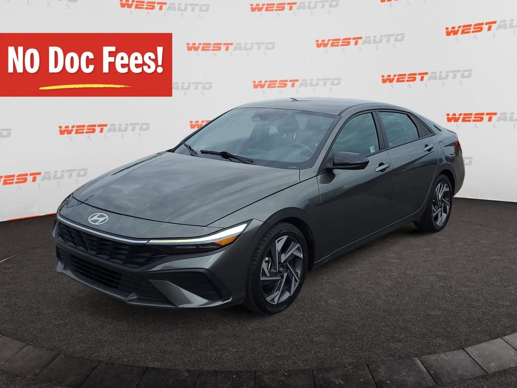 Amazon Gray 2025 Hyundai Elantra Sedan Front-Wheel Drive Continuously Variable Transmission