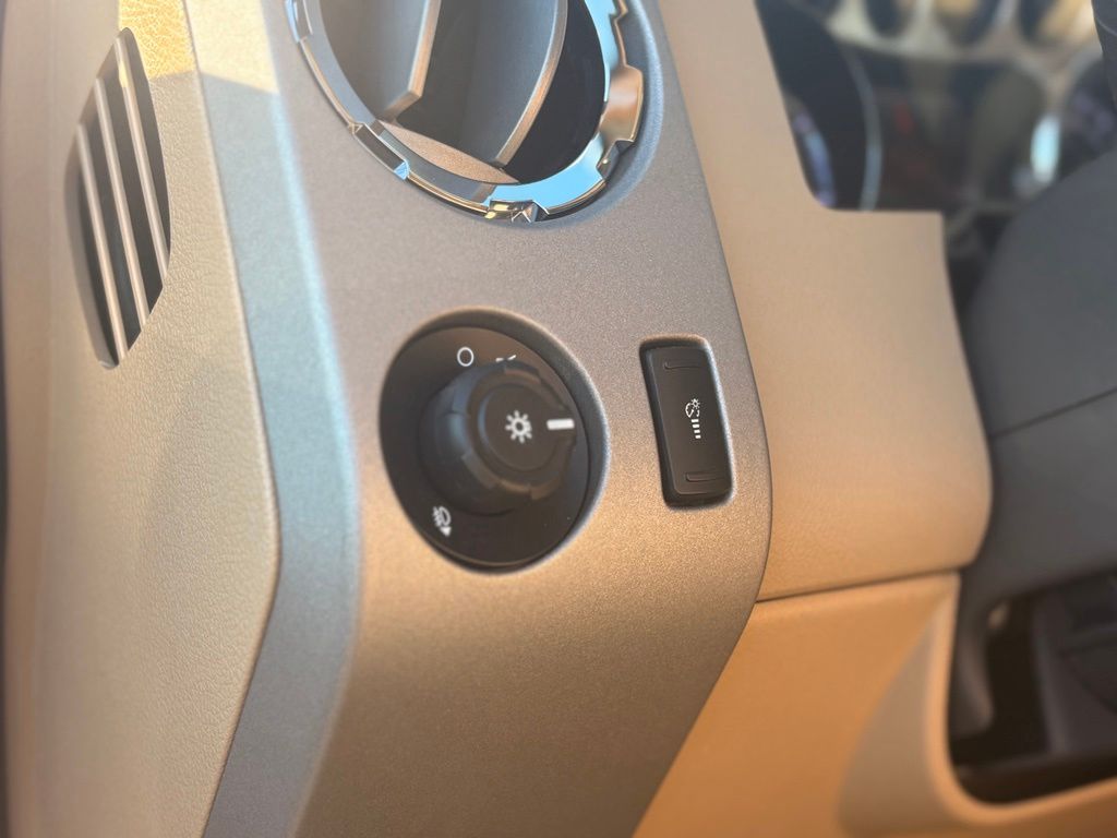 Used 2015 Ford F-350SD Truck