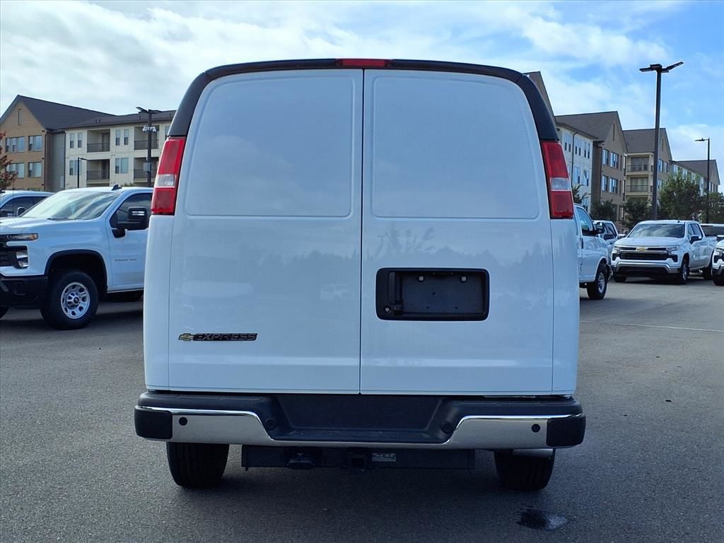 ChevroletExpress 250024