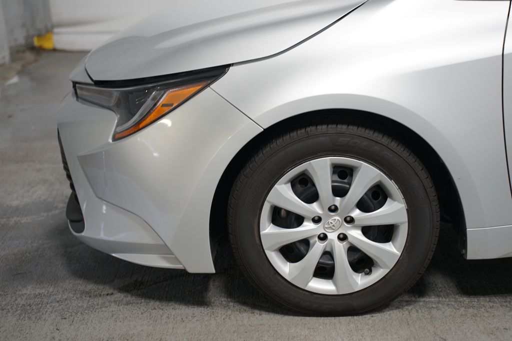 Thumbnail: 2023 Toyota Corolla - 5