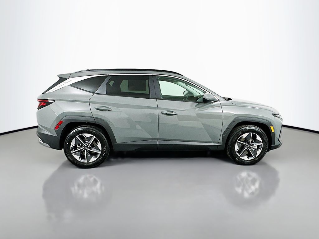 Thumbnail: 2026 Hyundai Tucson - 4