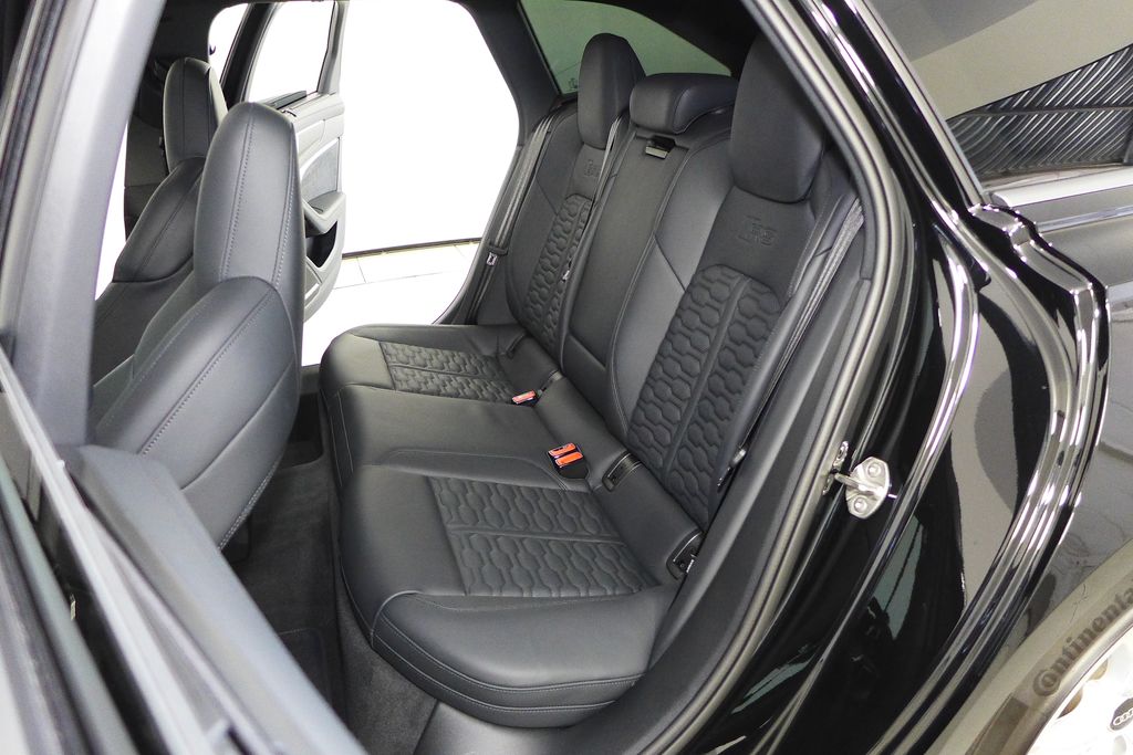 2024 Audi RS 6 4.2 21