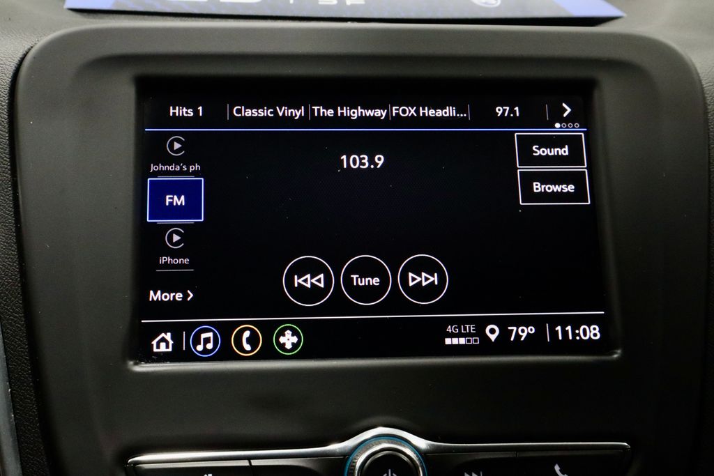 View vehicle photo 3
