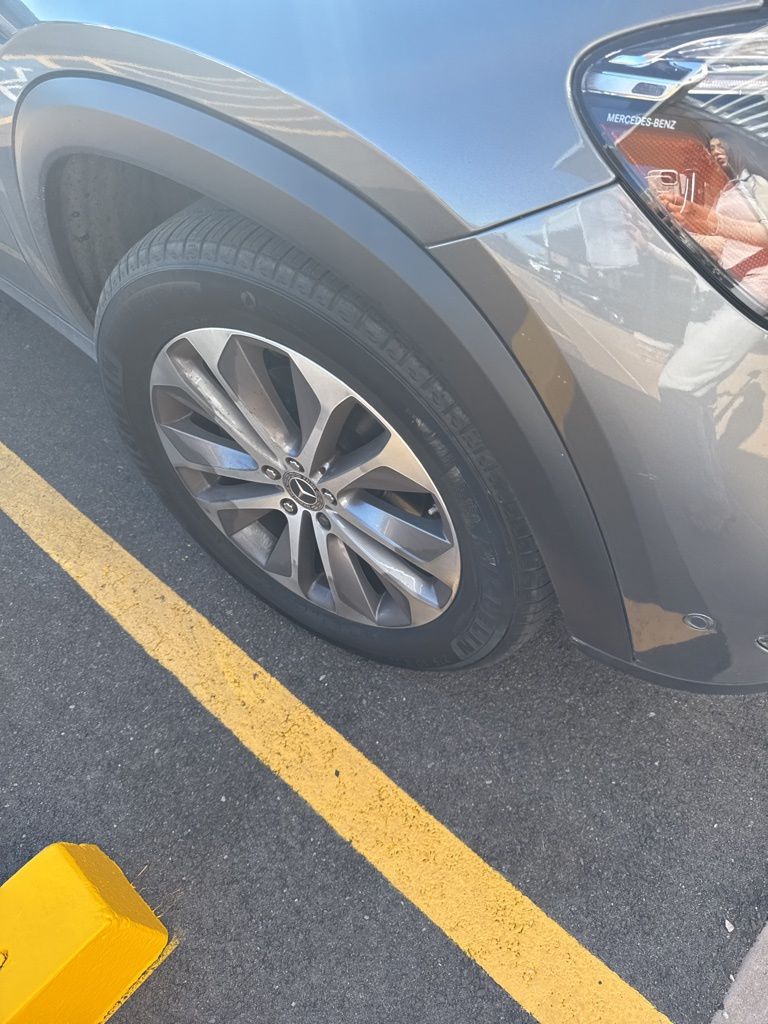 Thumbnail: 2022 Mercedes-Benz GLE - 11