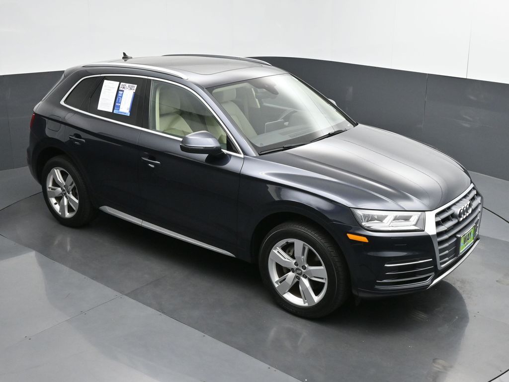2018 Audi Q5 2.0T quattro Premium Plus