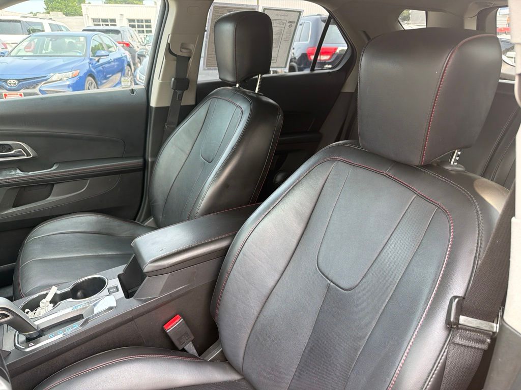 Used 2013 Black Chevrolet LT image 15