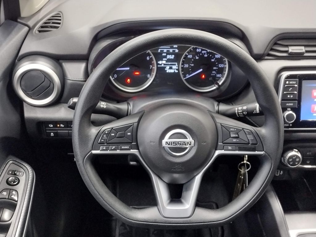 2022 Nissan Versa 1.6 S
