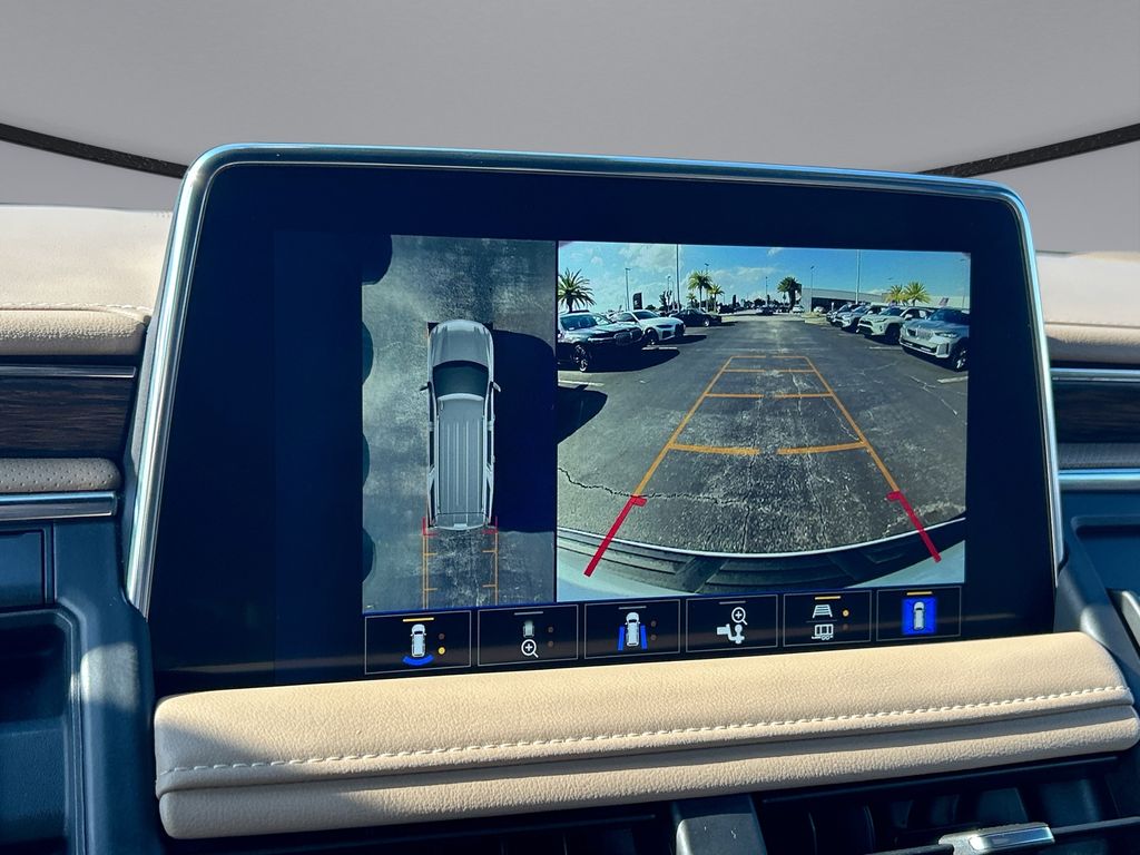 Thumbnail: 2023 Chevrolet Tahoe - 24