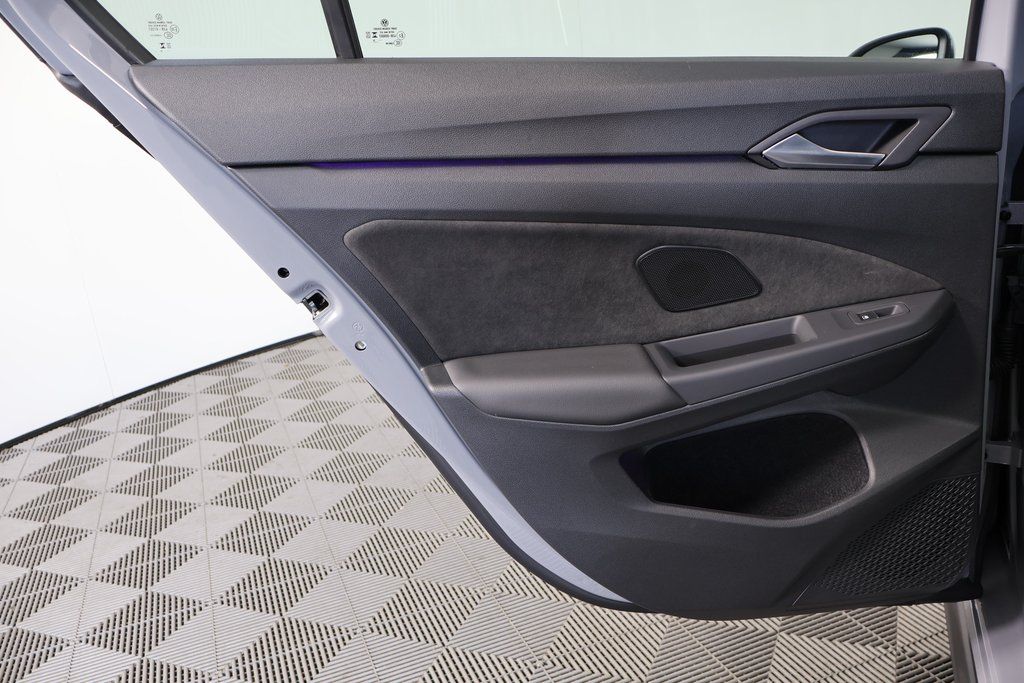Thumbnail: 2024 Volkswagen Golf - 13
