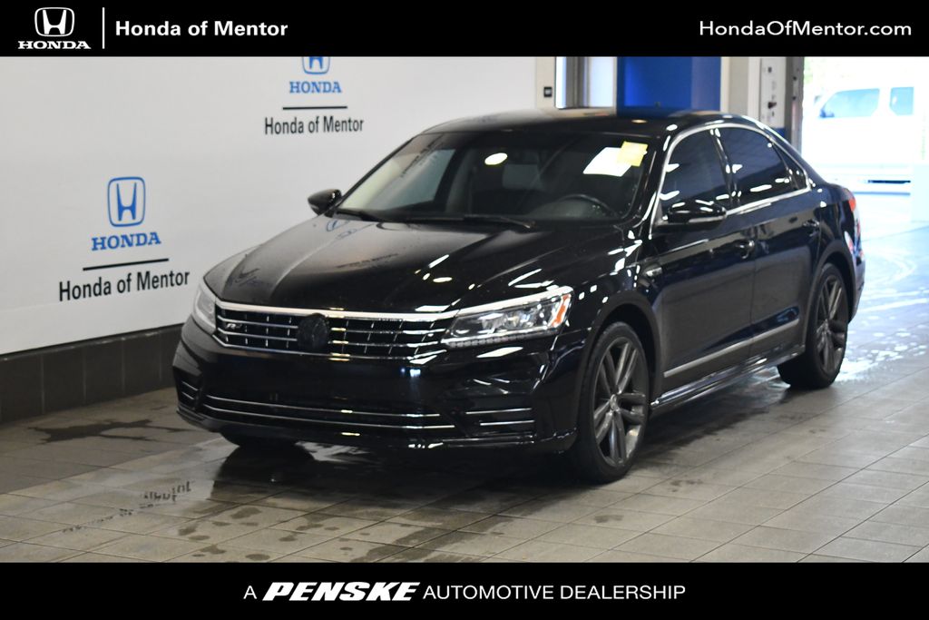 Thumbnail: 2017 Volkswagen Passat - 1
