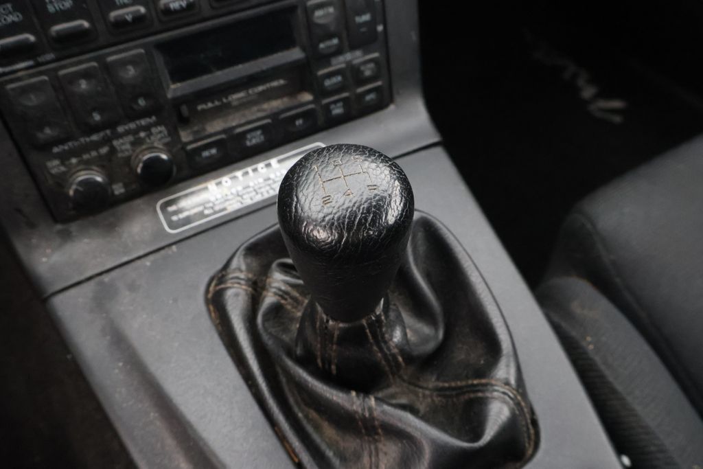 1990 Mazda MX-5 Miata Base 22