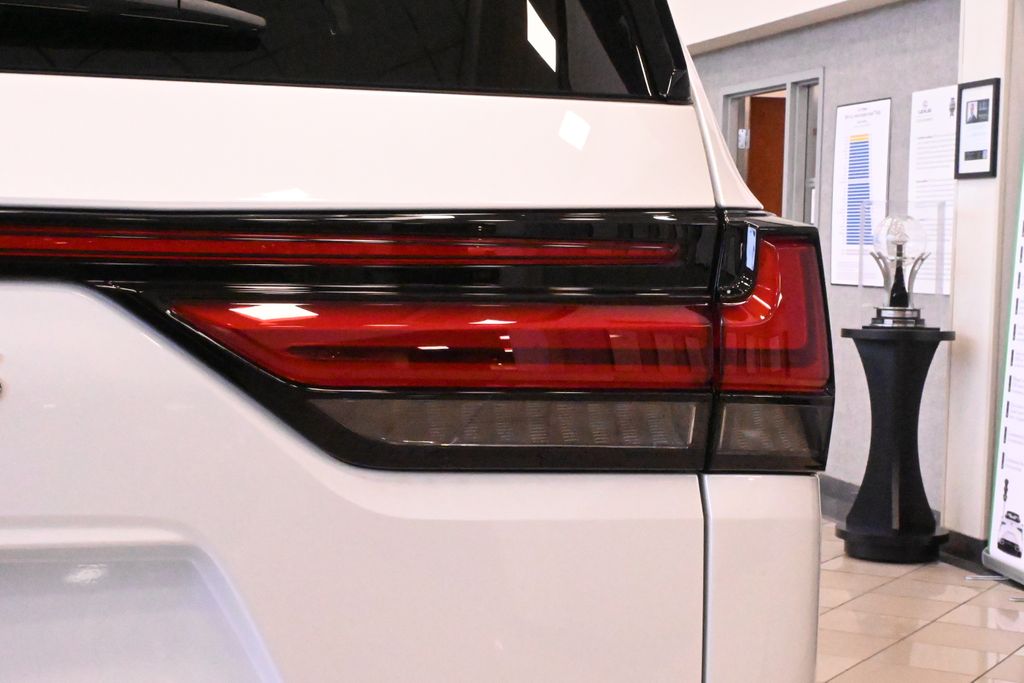 Thumbnail: 2025 Lexus LX - 11