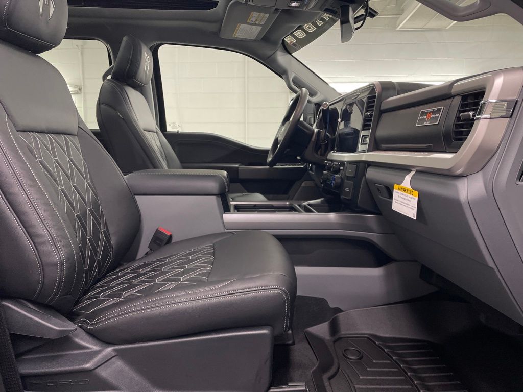 2026 Ford F-250 Super Duty XLT - Photo 30