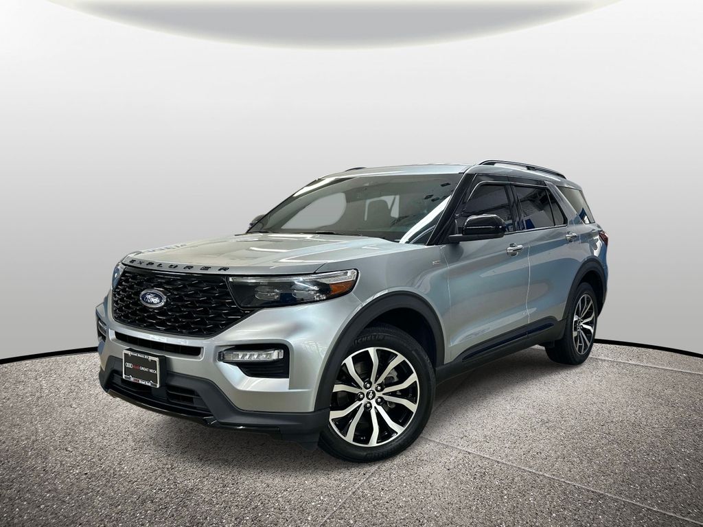 Silver Metallic 2024 Ford Explorer SUV / Crossover All-Wheel Drive Automatic
