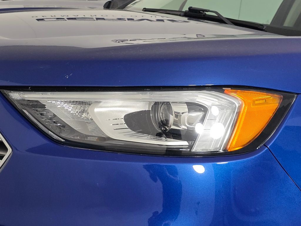 2022 Ford Edge Titanium photo 12