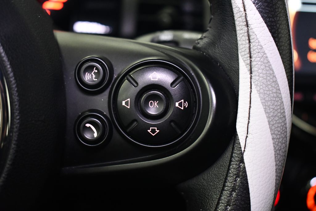 Thumbnail: 2017 MINI Cooper - 22