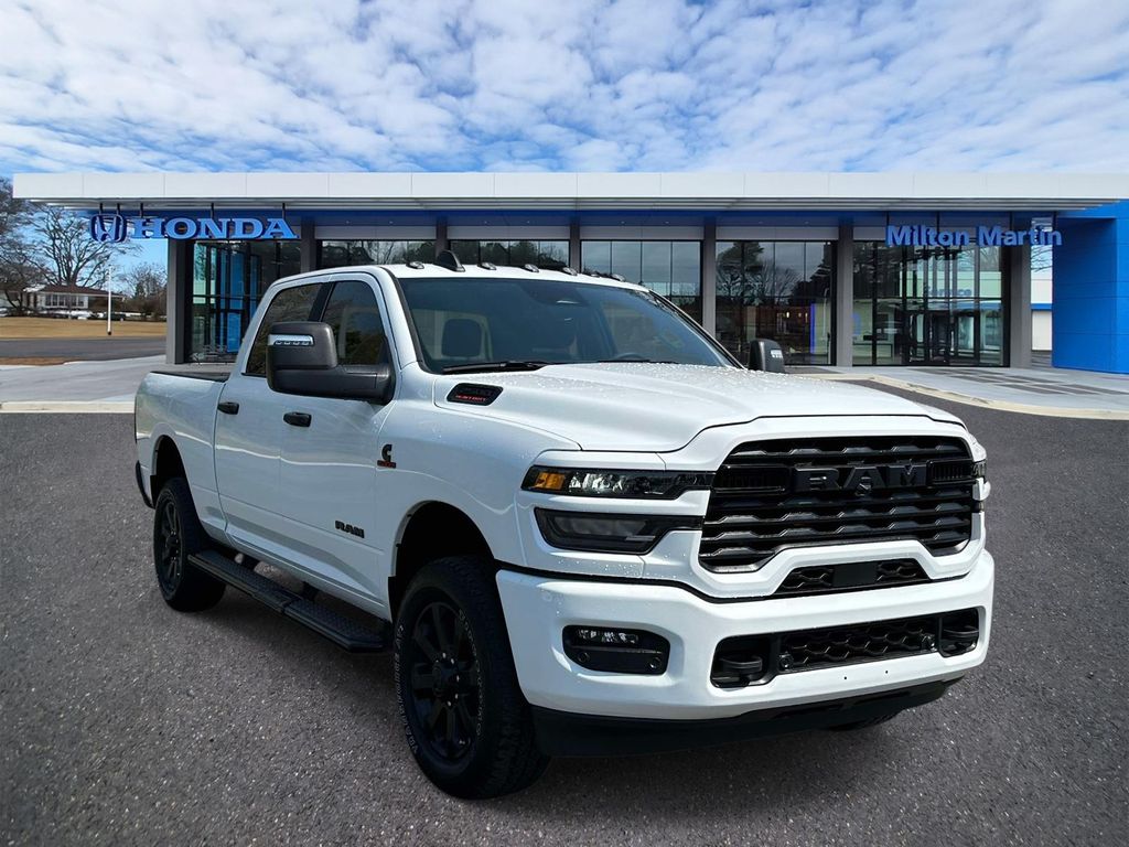 2025 RAM 2500 Big Horn Crew Cab 4WD