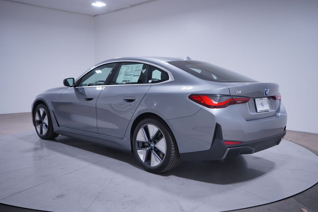 2025 BMW i4 eDrive40 3