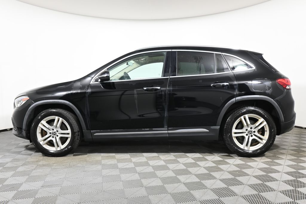 2021 Mercedes-Benz GLA 250 4MATIC 2