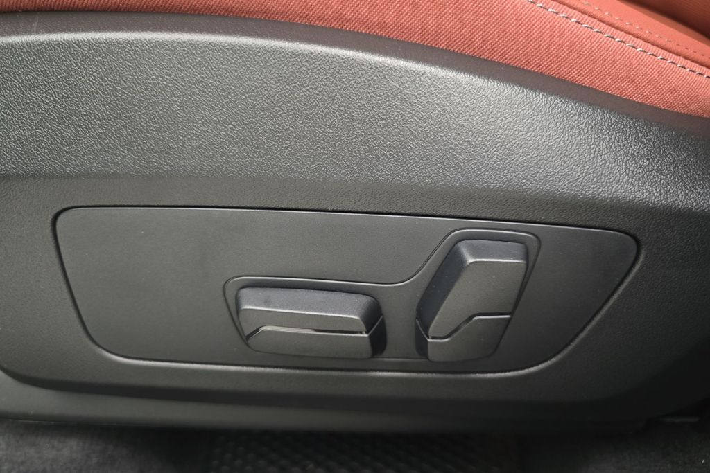 2026 Bmw X1 XDrive28i photo 12
