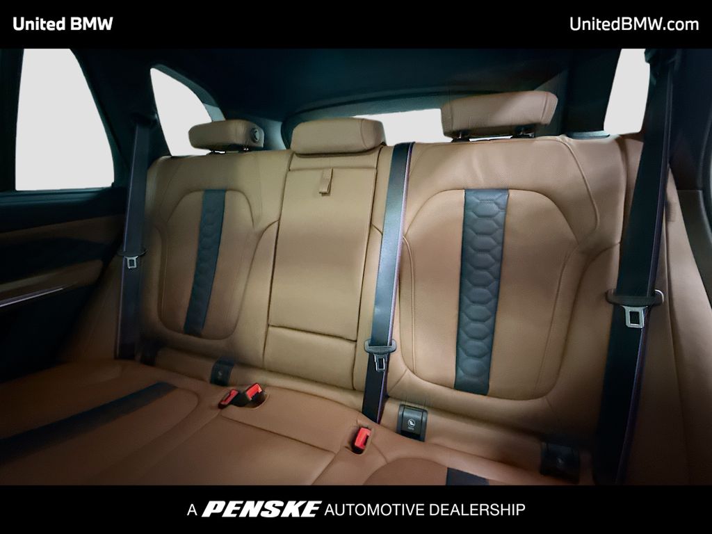 Thumbnail: 2026 BMW X5 - 13