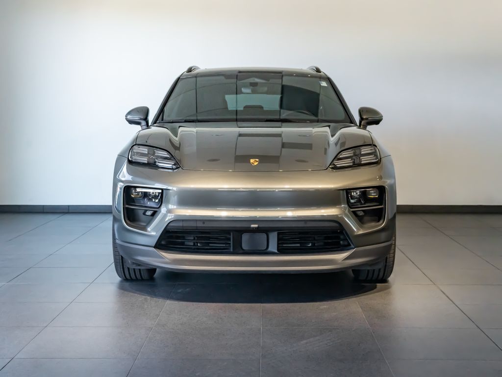 Certified Used 2024  Porsche 4 image 10