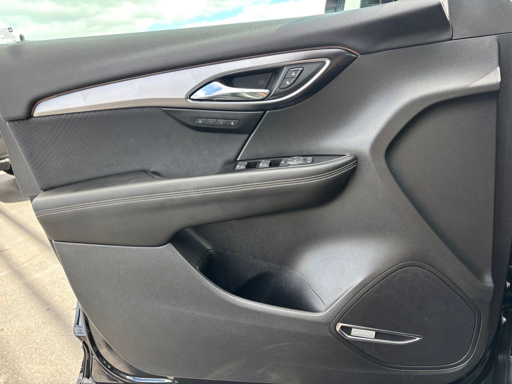 Used Car 2025 Buick Envision  Sport Touring For Sale Under $35,000 In Austin, Texas