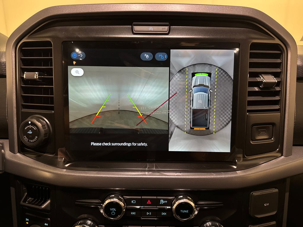 View vehicle photo 6