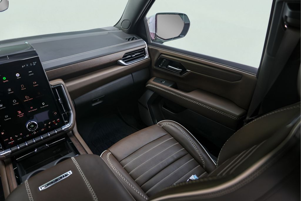 Used Car 2025 Gmc Yukon  Denali Ultimate For Sale Under $100,000 In Austin, Texas