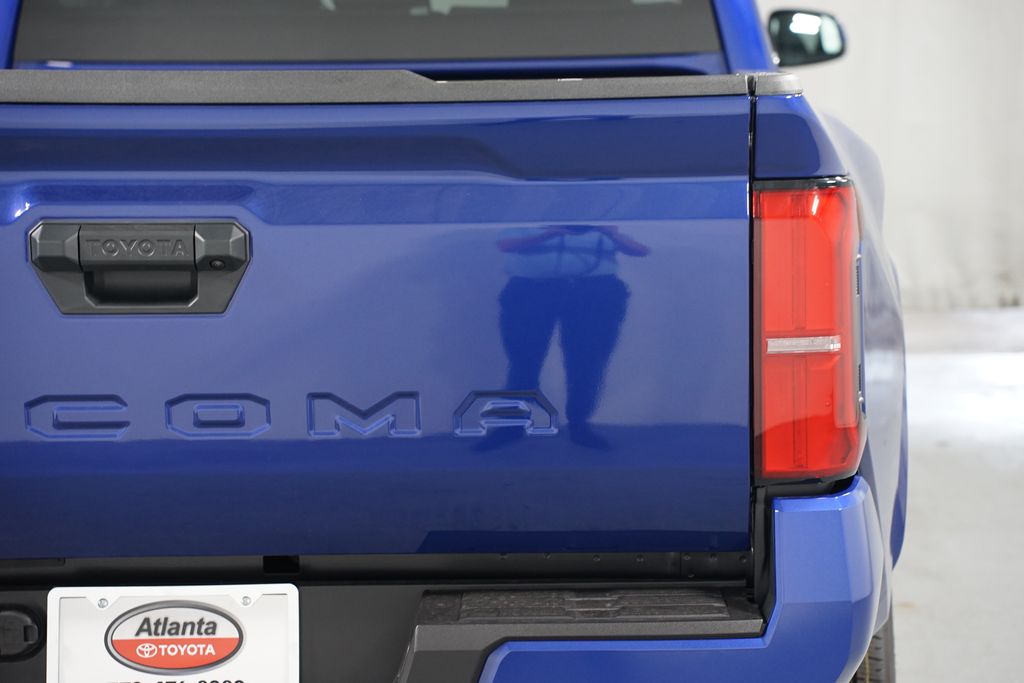 Thumbnail: 2025 Toyota Tacoma - 10