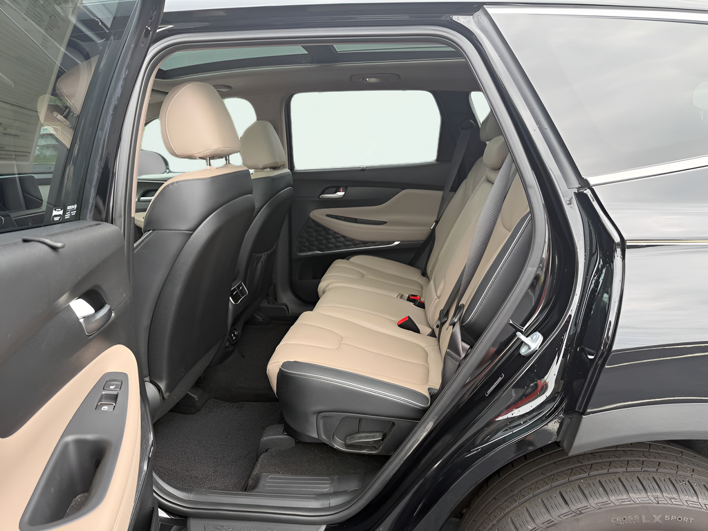 Used 2023 Hyundai Santa Fe SUV
