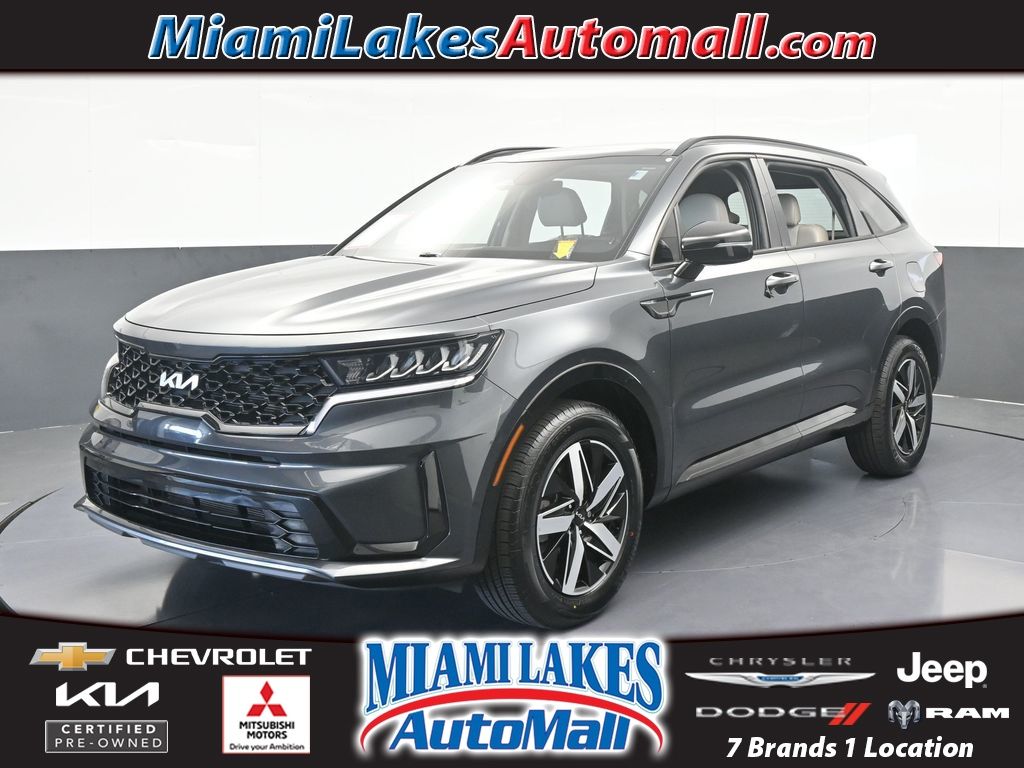 2023 Kia Sorento S's photo