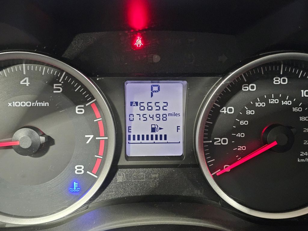 Used 2015 Brown Subaru 2.5i Premium image 26