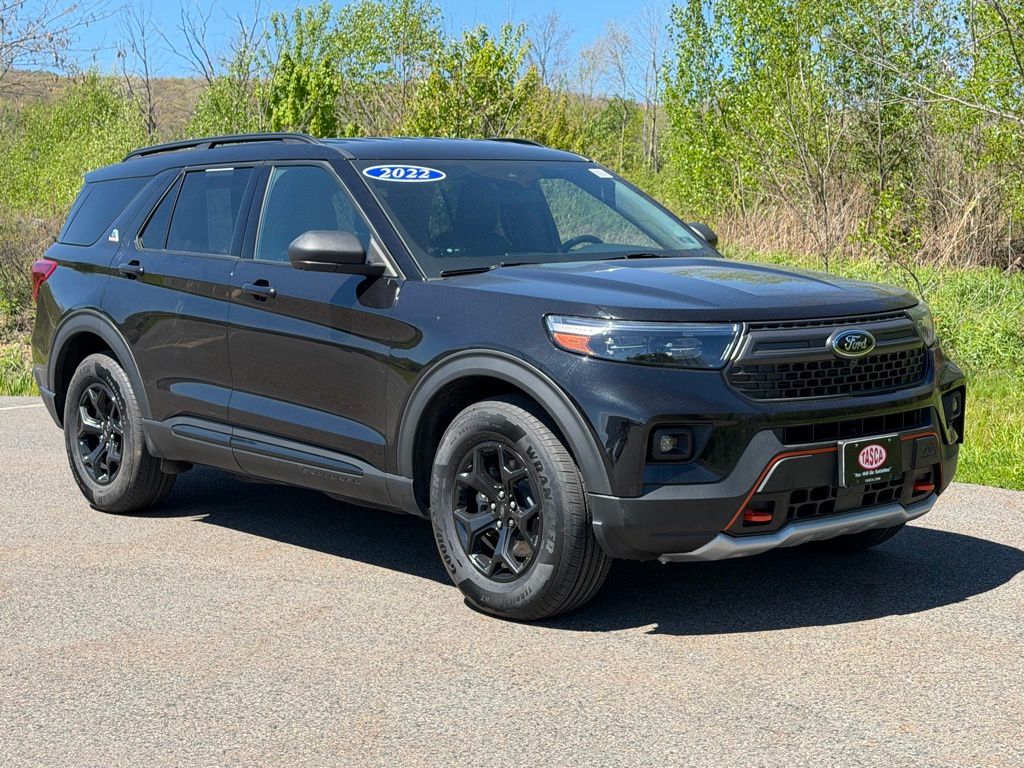 Black Metallic 2022 Ford Explorer SUV / Crossover All-Wheel Drive Automatic