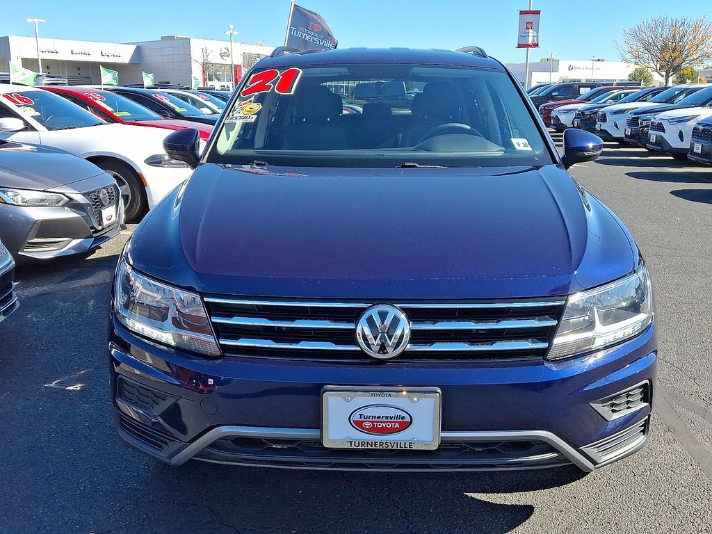 Thumbnail: 2021 Volkswagen Tiguan - 2