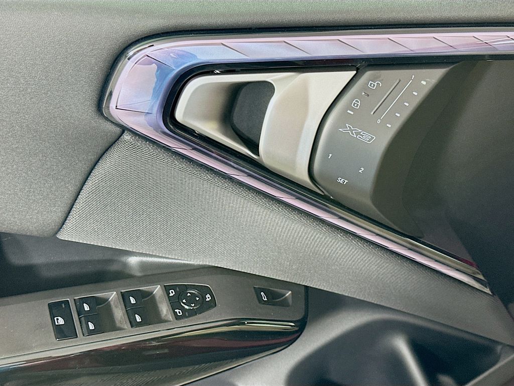 Thumbnail: 2026 BMW X3 - 20