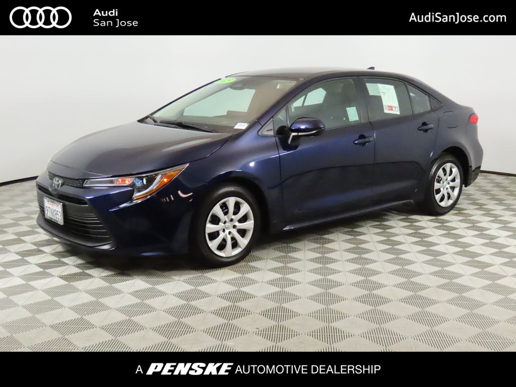 2025 Toyota Corolla LE FWD