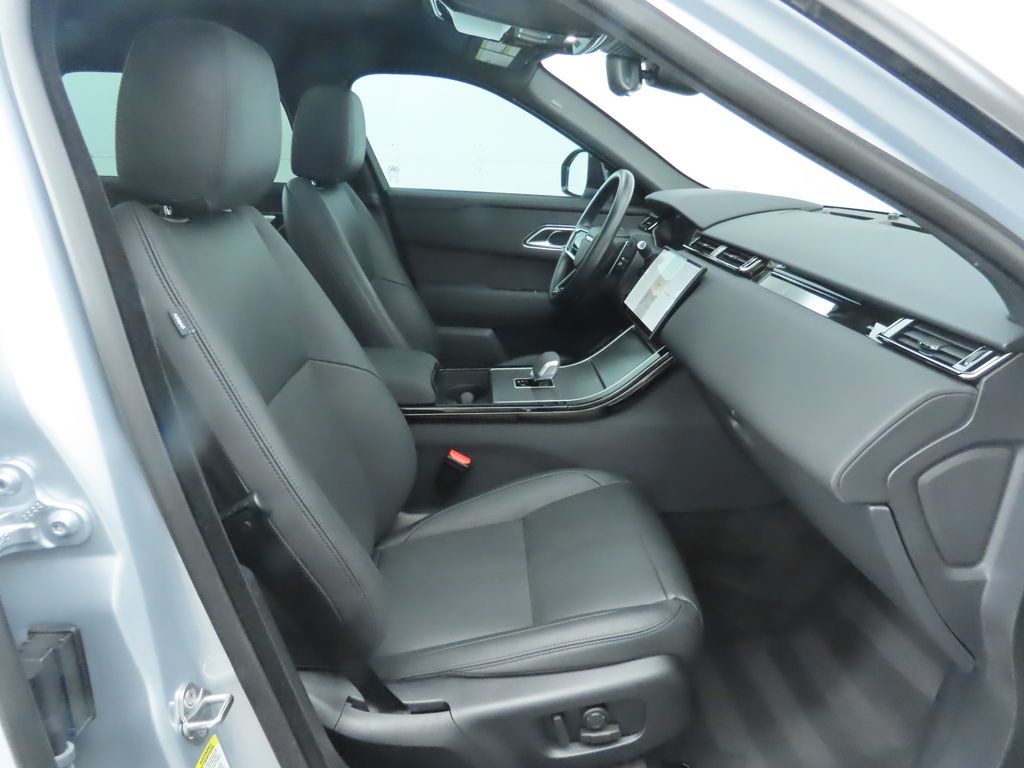 Thumbnail: 2024 Land Rover Range Rover Velar - 21