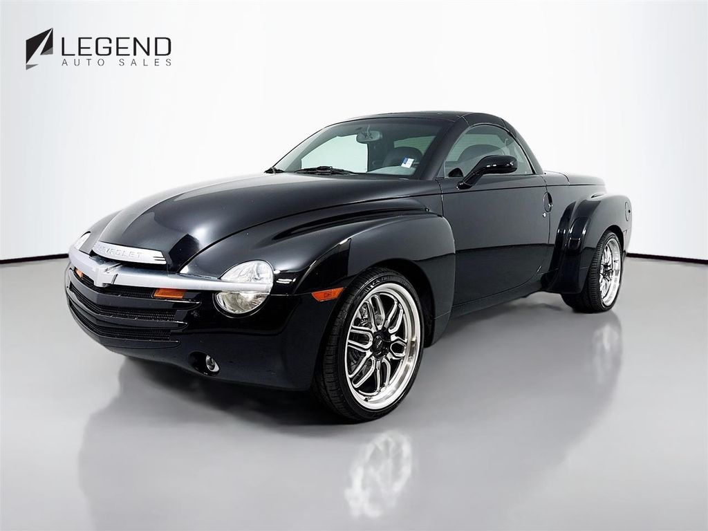 2004 Chevrolet SSR LS's photo
