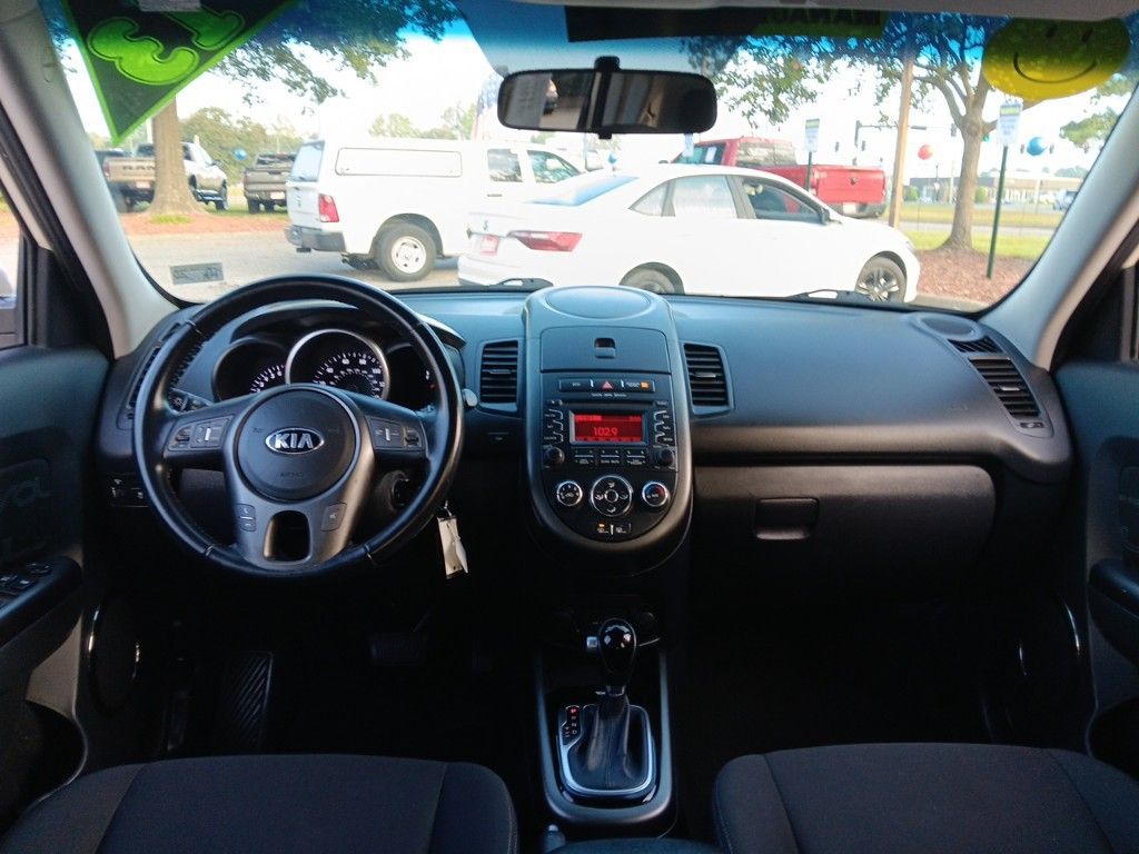 2013 Kia Soul Plus 12