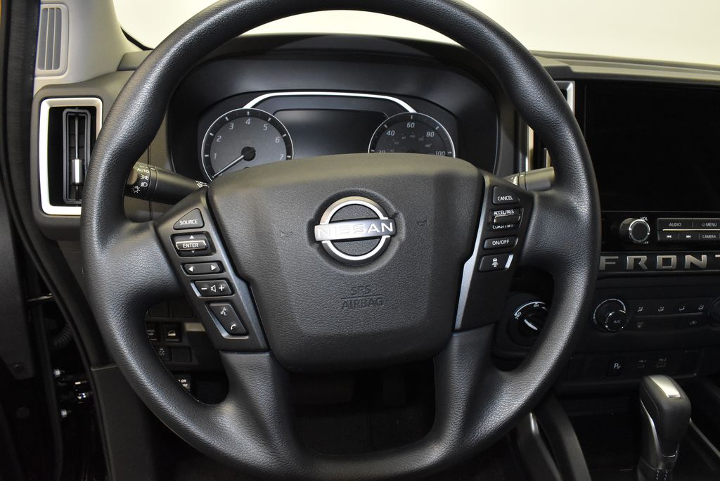 Thumbnail: 2025 Nissan Frontier - 19