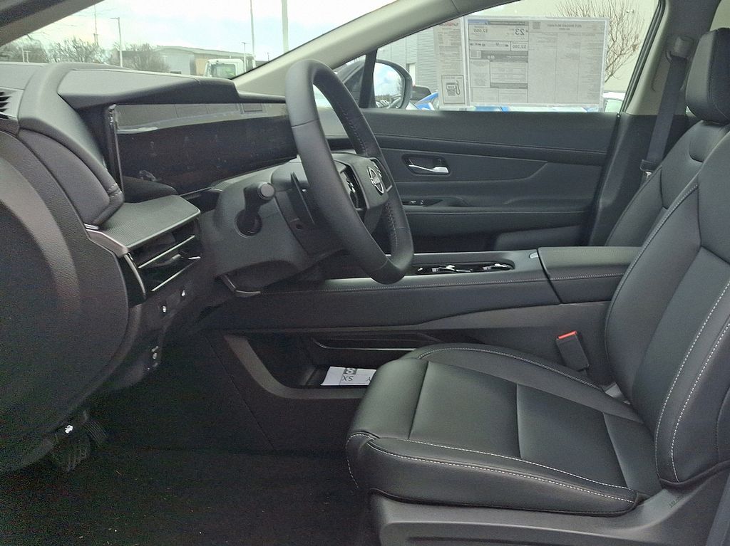 2025 Nissan Murano SV 9