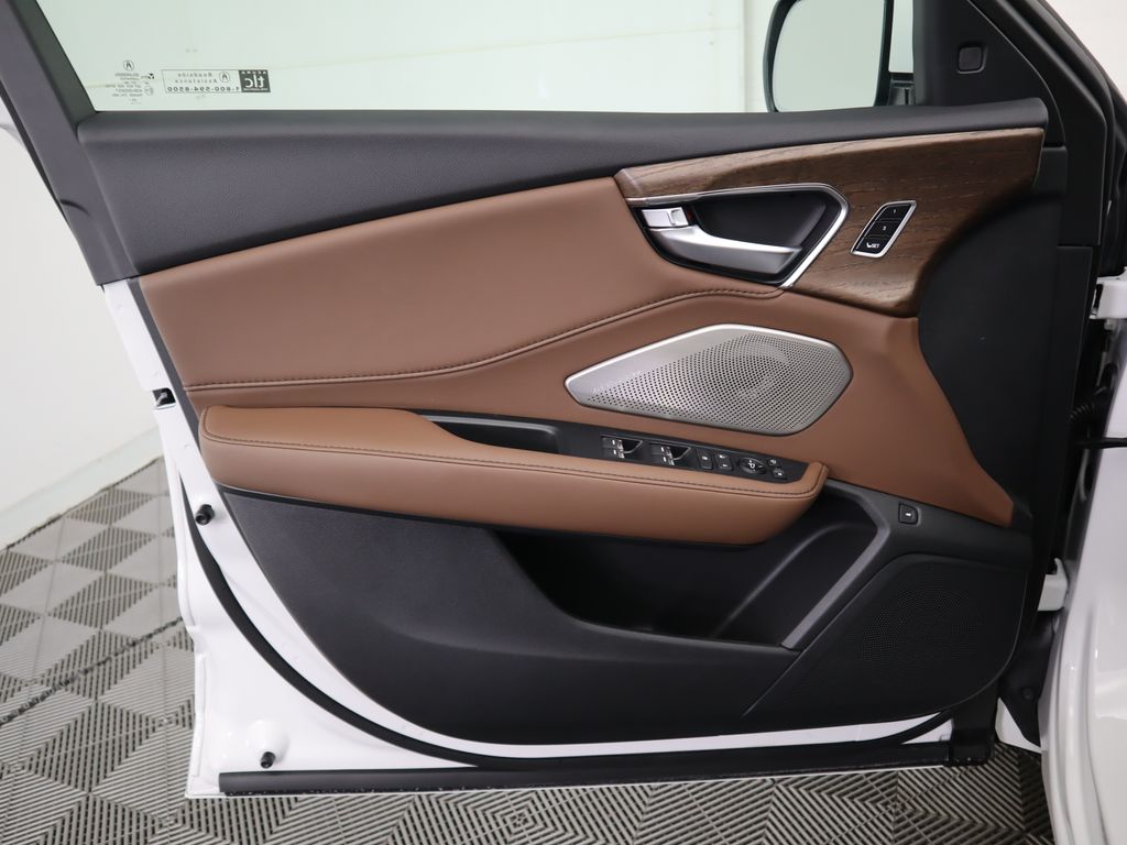 Thumbnail: 2026 Acura RDX - 26